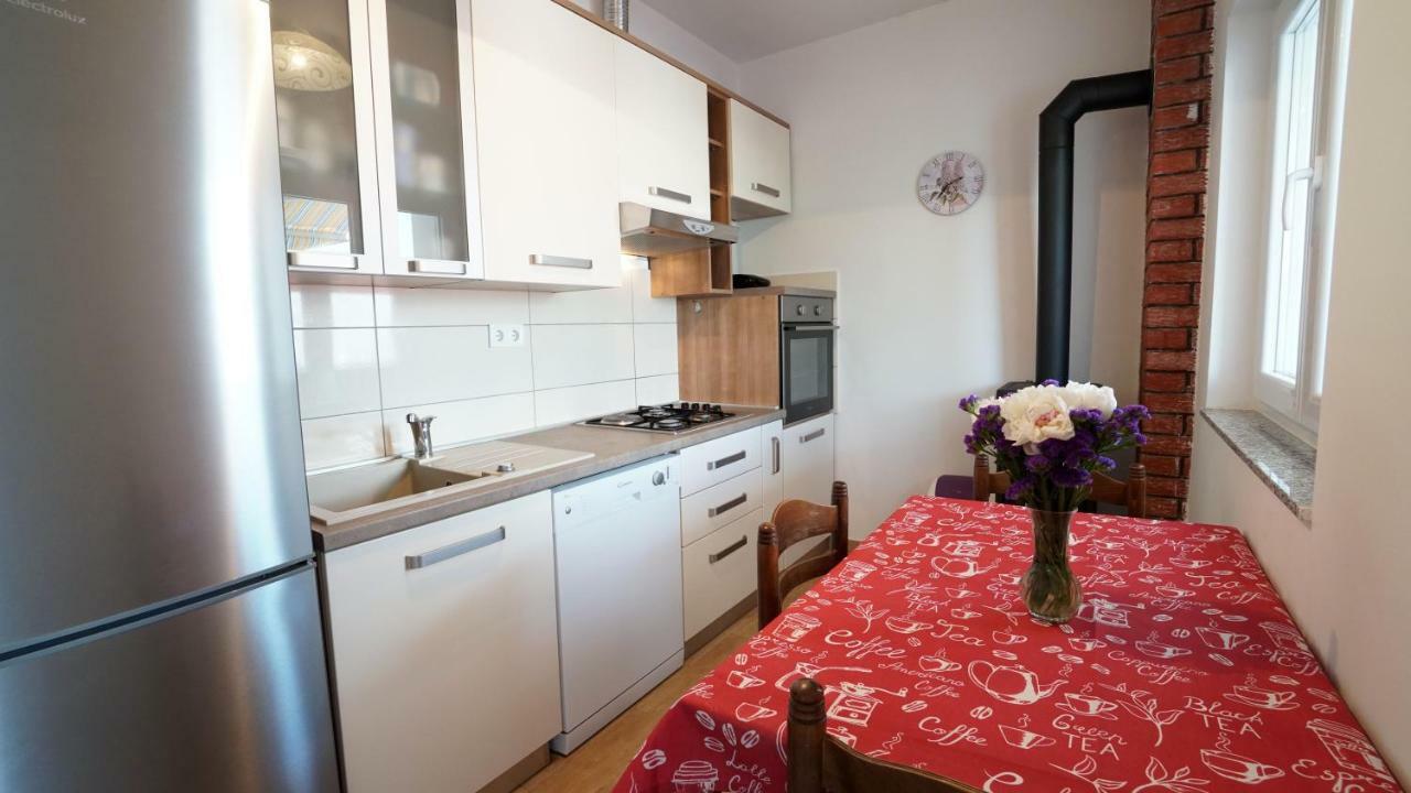 Apartment Ana Vinjerac Buitenkant foto